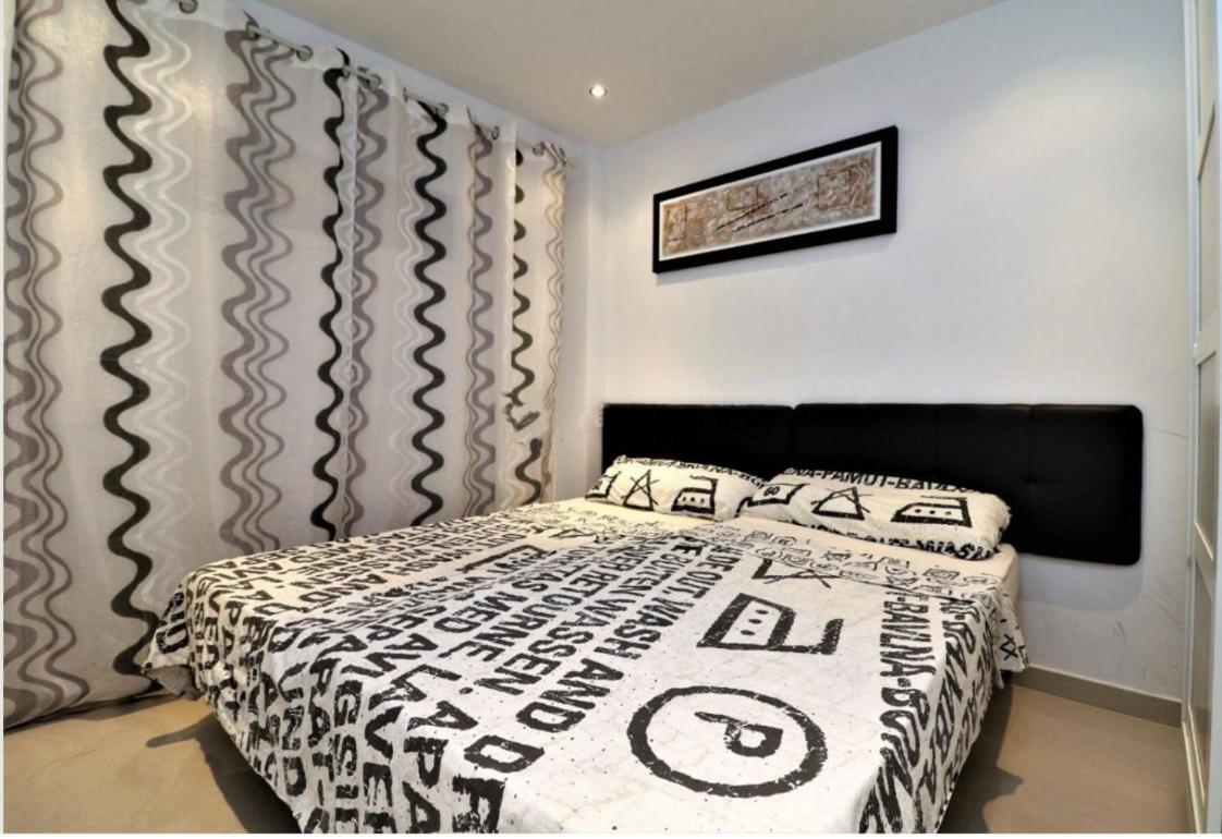 Levante Beachfront Luxury Apartment Benidorm Kültér fotó